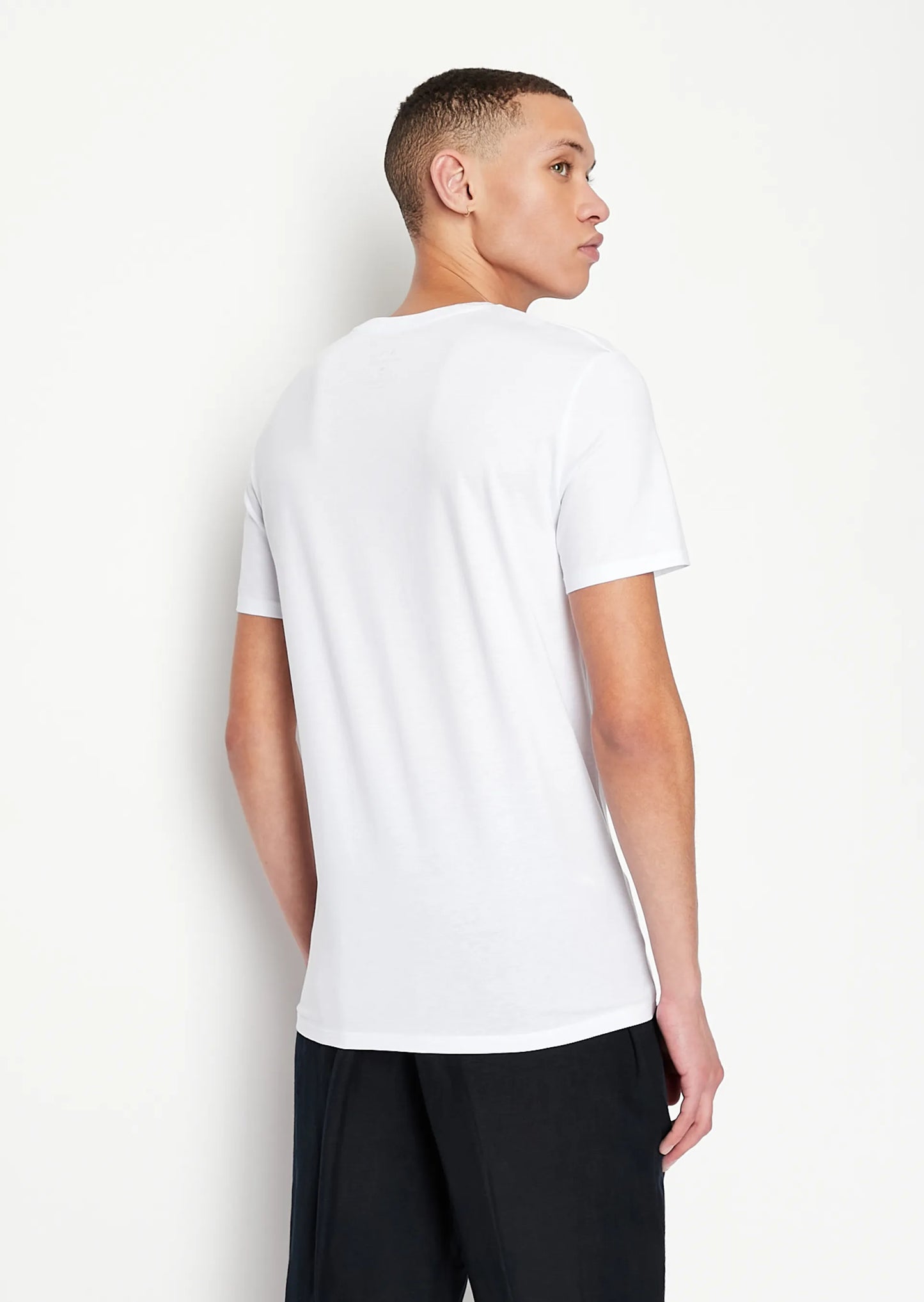 T-shirt girocollo bianca cotone Essential Armani Exchange A26 8NZT74 ZJA5Z 11001100 ARMANI EXCHANGE