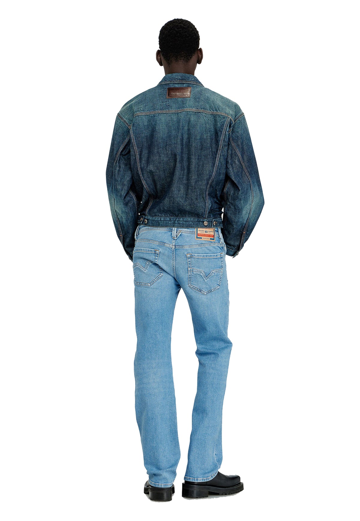 Pantaloni jeans blu chiaro vita bassa regular Fit 1985 Larkee Diesel A26 00C06R 0HDBJ 01 900900 DIESEL 