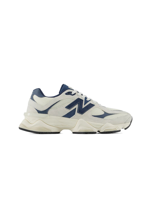Scarpe sportive bianche blu pelle suede 9060unisex New Balance A26 U906089J // NEW BALANCE 