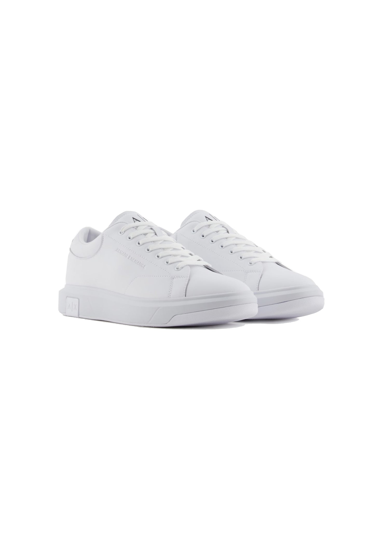 Scarpe sneakers pelle bianca Armani Exchange P26 XUX123 XV534 0015200152 ARMANI EXCHANGE 