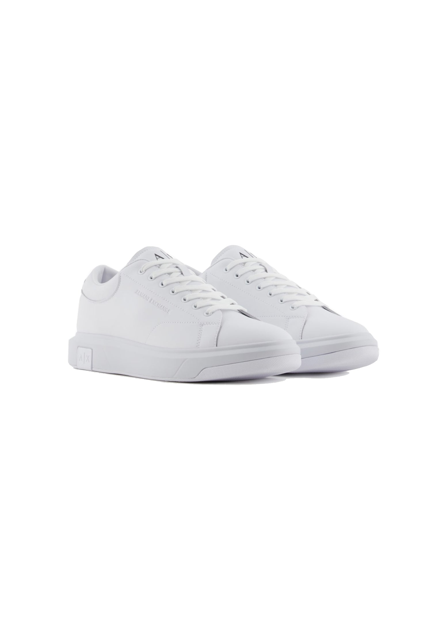 Scarpe sneakers pelle bianca Armani Exchange P26 XUX123 XV534 0015200152 ARMANI EXCHANGE 