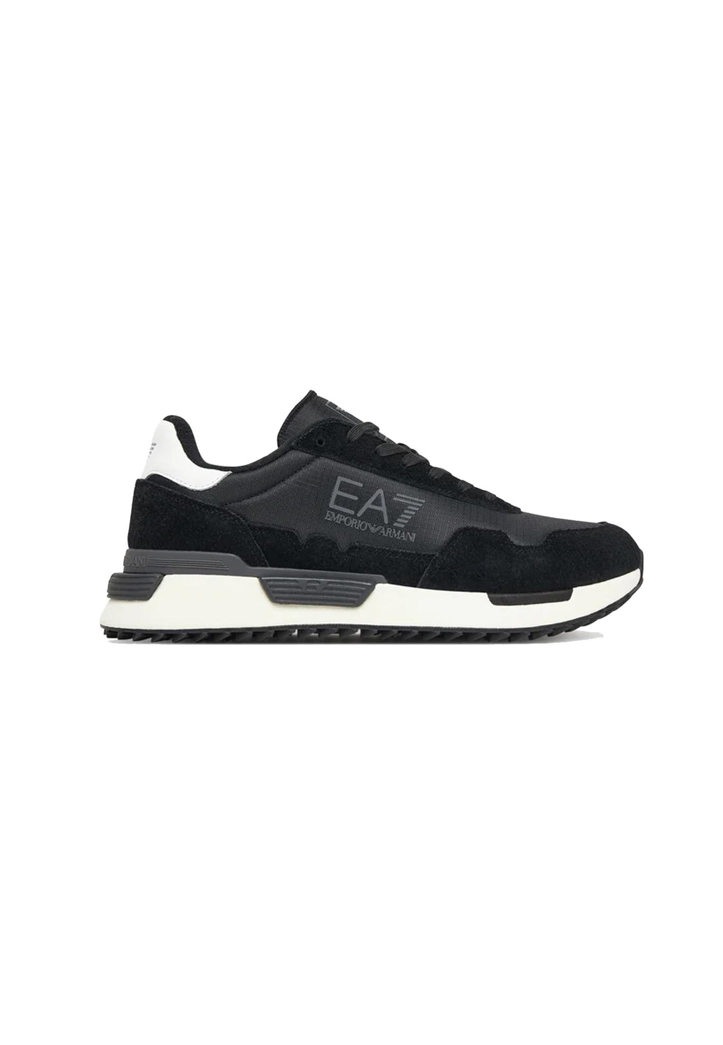 Scarpe sneakers pelle nera EA7 Armani A25 7X000380 AF19175 MC001MC001 EA7 