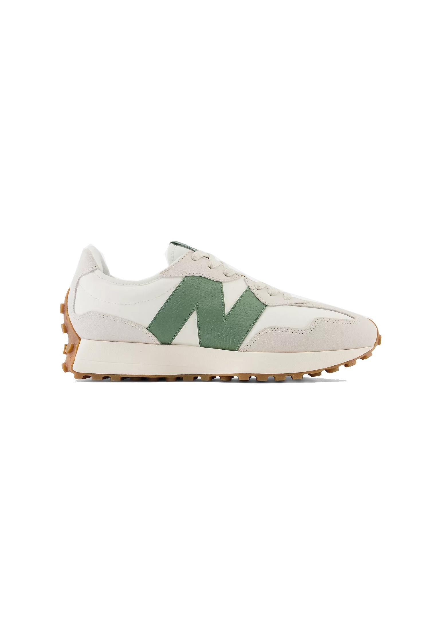 Scarpe sneakers pelle scamosciata bianca verde 327 New Balance A25 U327 SKC SKCWHITE GREEN NEW BALANCE 