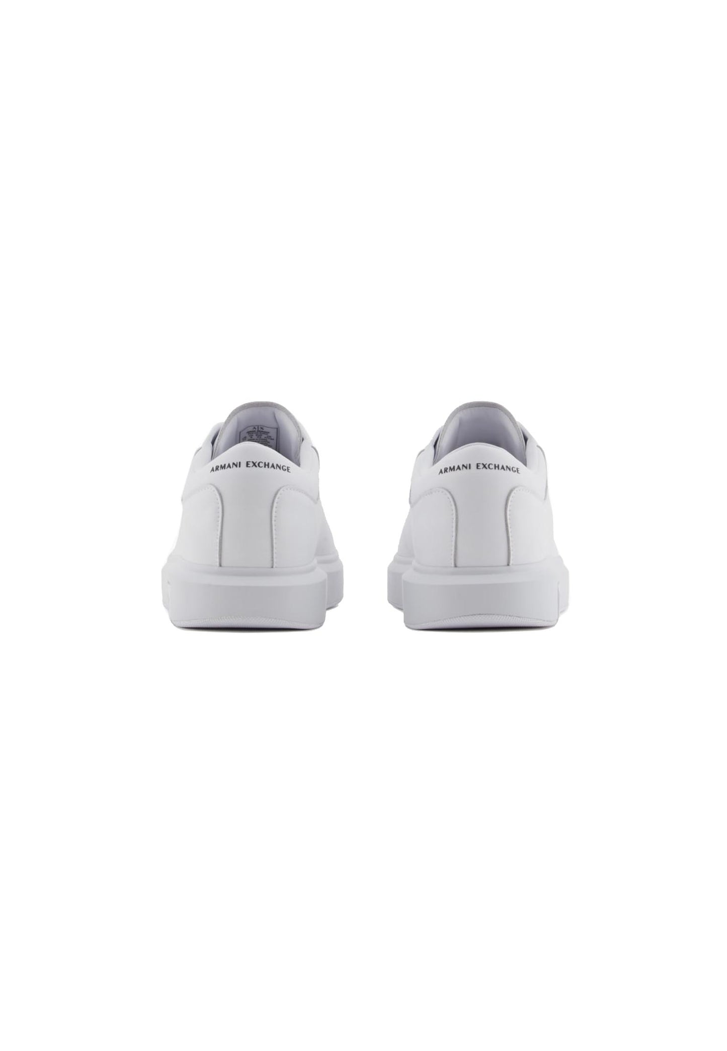 Scarpe sneakers pelle bianca Armani Exchange P26 XUX123 XV534 0015200152 ARMANI EXCHANGE 