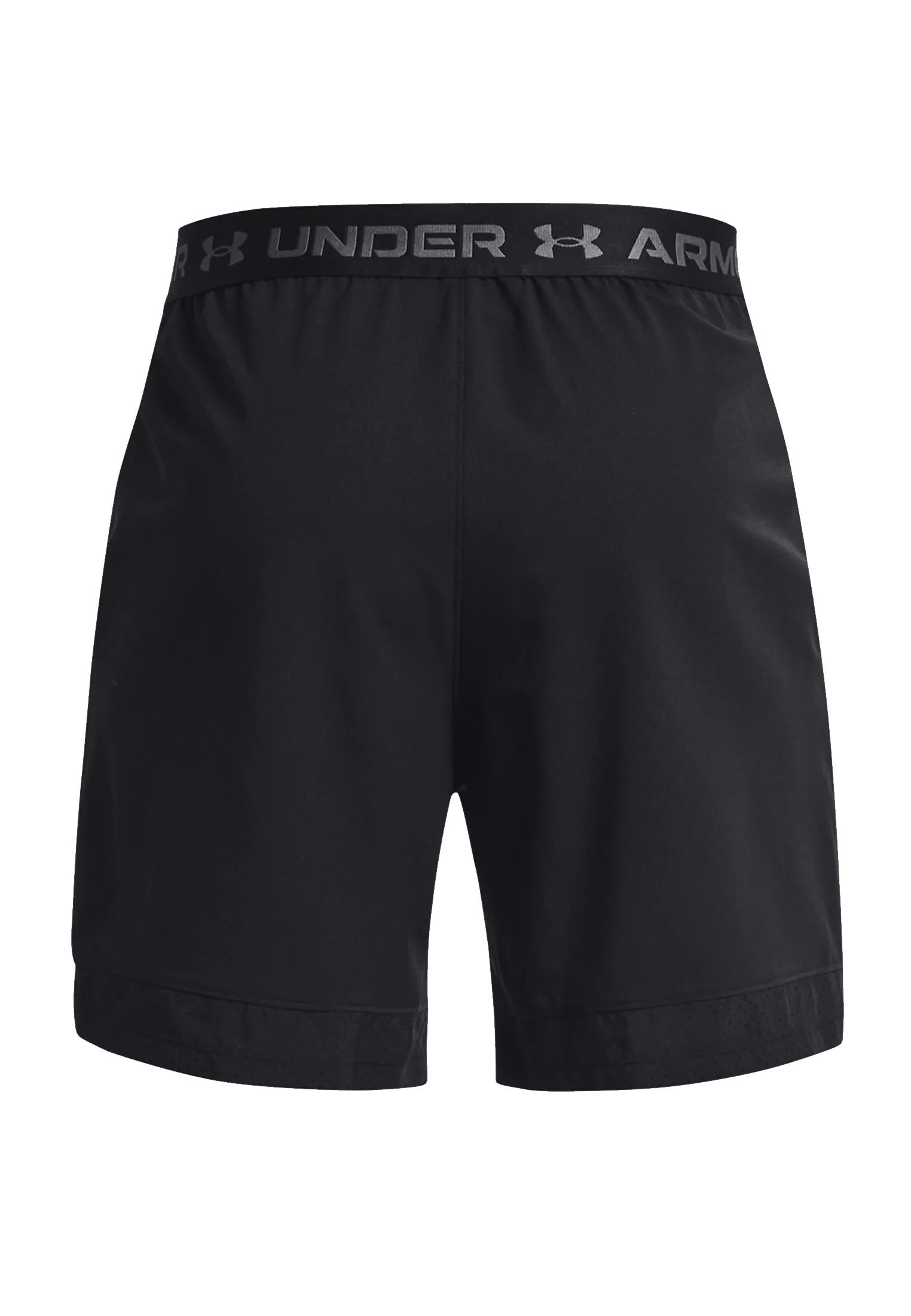 Pantaloncini shorts sportivi neri allenamento leggeri Under Armour P26 77-1373718 00010001 UNDER ARMOUR 