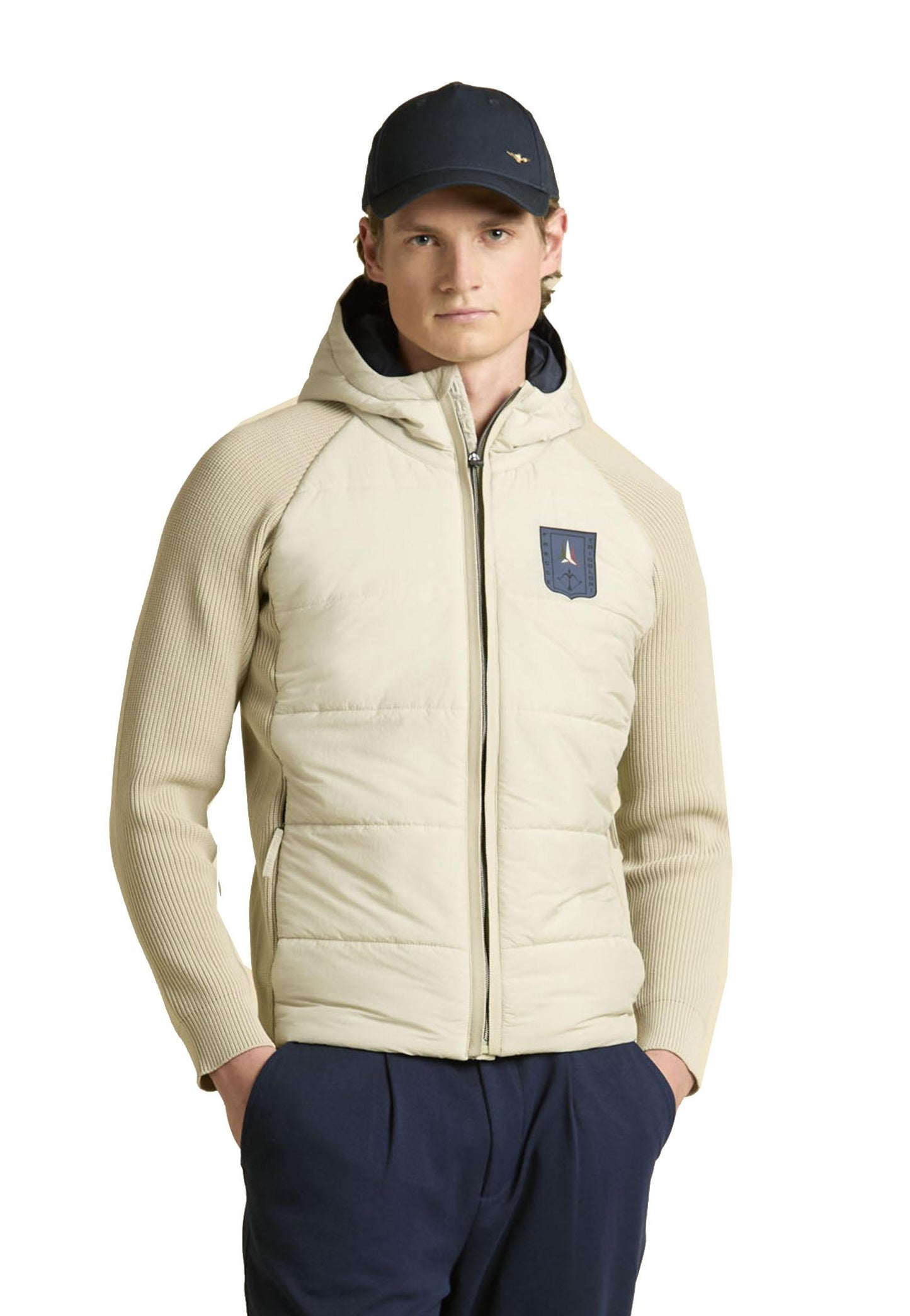 Giacca beige imbottita nylon e maglia Aeronautica Militare A25 252AM1383UCL00001 7310473104 AERONAUTICA MILITARE 