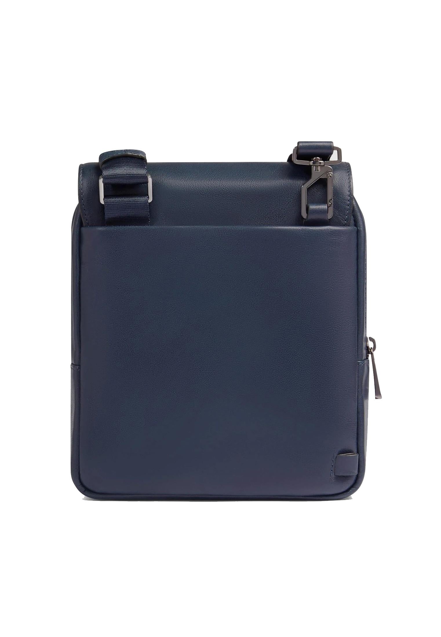 Borsello uomo in pelle porta iPad® con tasca blu Piquadro A25 CA6791W136 BLUBLU PIQUADRO 