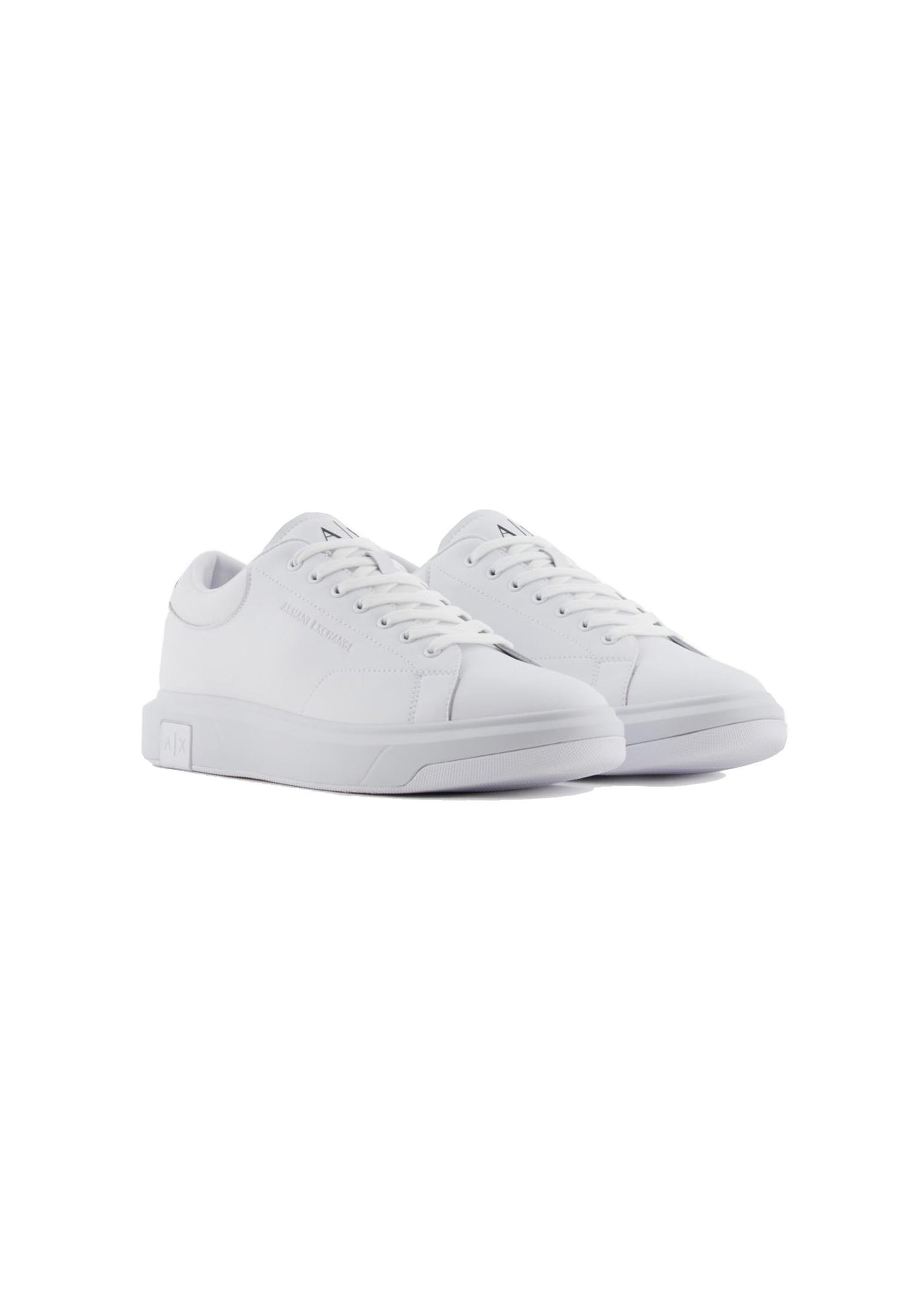 Scarpe sneakers pelle bianca Armani Exchange P26 XUX123 XV534 0015200152 ARMANI EXCHANGE 