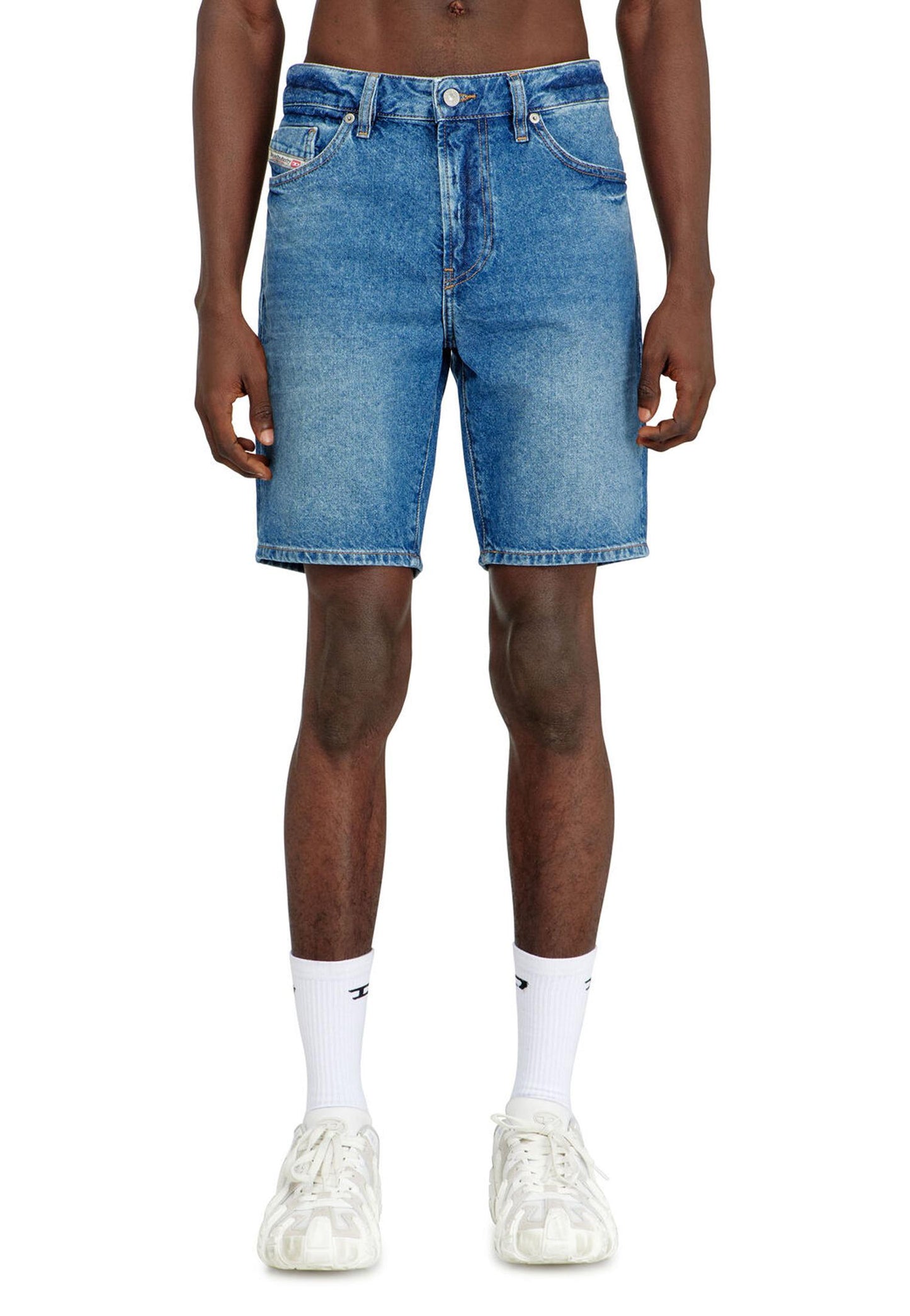 Bermuda Pantaloni Corti denim jeans D-Fin Diesel P26 A146210ADBW 01900 DIESEL 