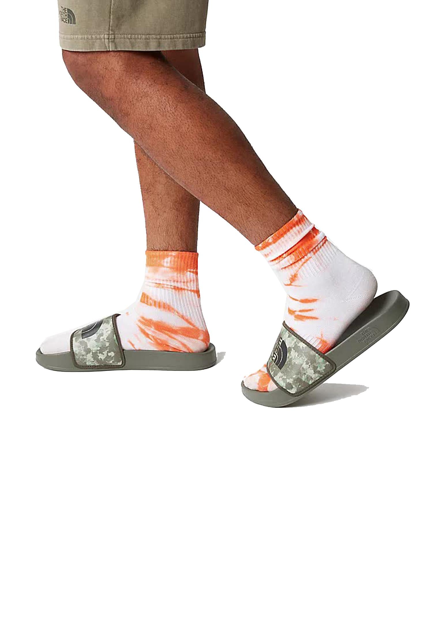 Ciabatte mare e piscina verde militare Base Camp Slide III The North Face P24 NF0A4T2RIYL1 NFIYLNFIYL THE NORTH FACE 