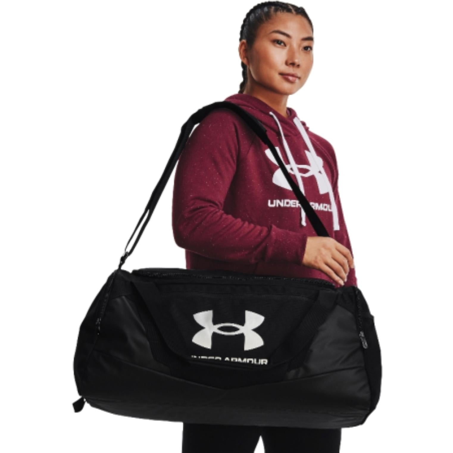 Borsone da palestra allenamento nero Undeniable Medium Duffle Under Armour A25 77-1369223 00010001 UNDER ARMOUR 