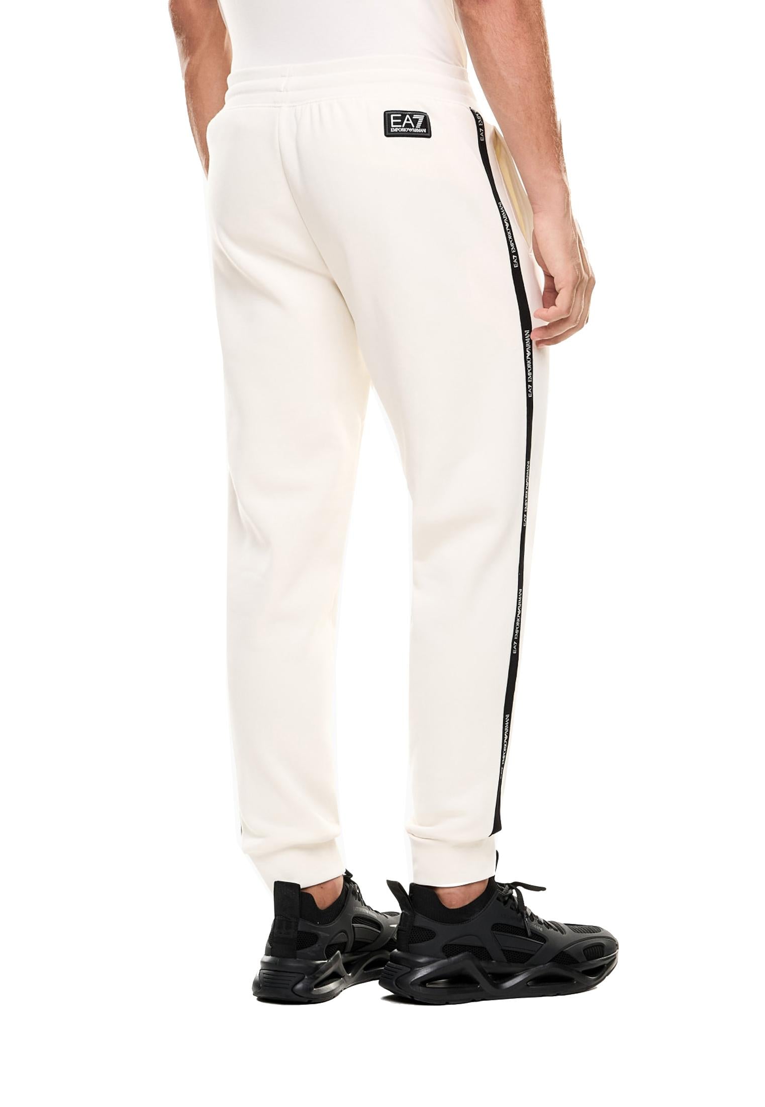 Pantaloni bianchi  jogger sportivi Logo Series EA7 Armani A25 7M000974 AF10377 U1105U1105 EA7 