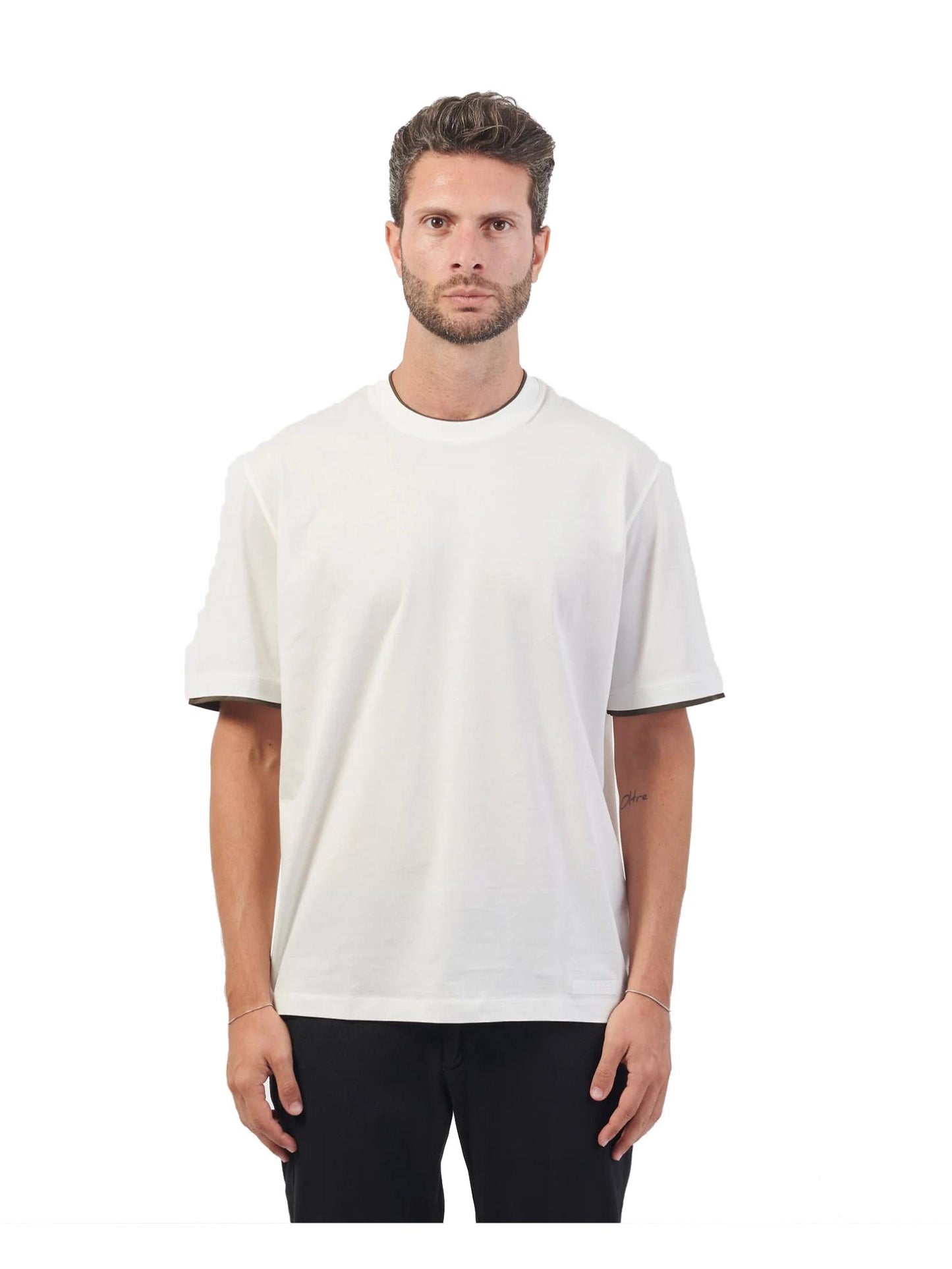 T-shirt in cotone bianca regular fit Armani Exchange A24